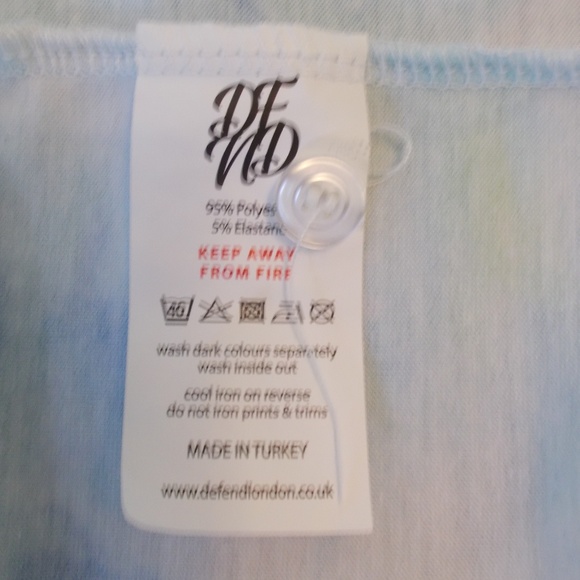 DFND DEFEND LONDON Men's Tie Dye ss shirt medium - Picture 6 of 6